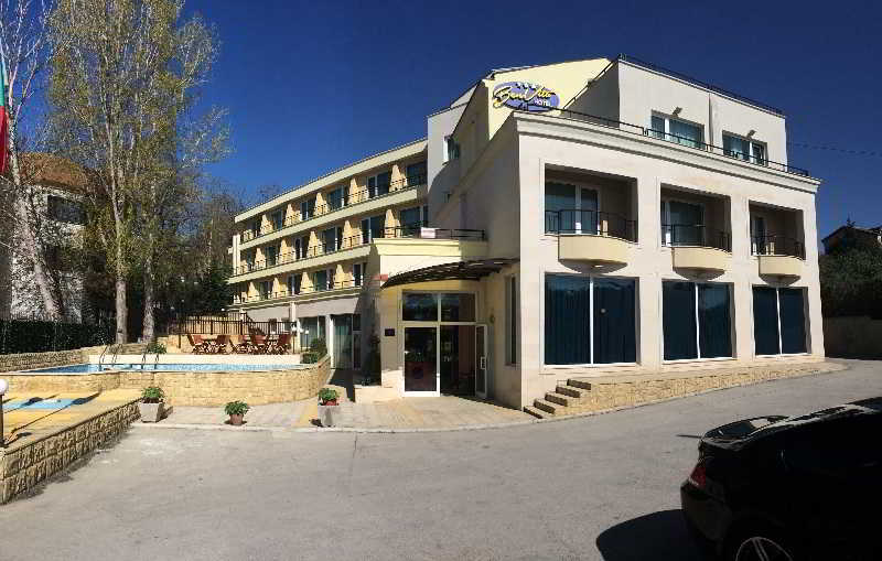 Benvita Hotel โกลเดน แซนส์ ภายนอก รูปภาพ